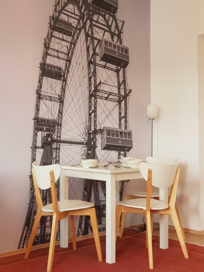 Schubert Park Apartment Near Volksopera Bécs Kültér fotó